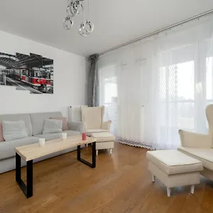 https://apartment-wroclaw-atal-tower-by-renters.hotelswroclaw.com